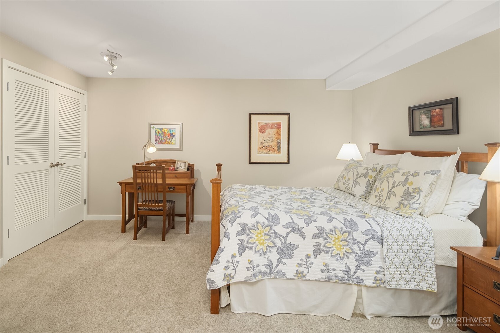 2604 W Lake Sammamish Parkway Property Photo 33
