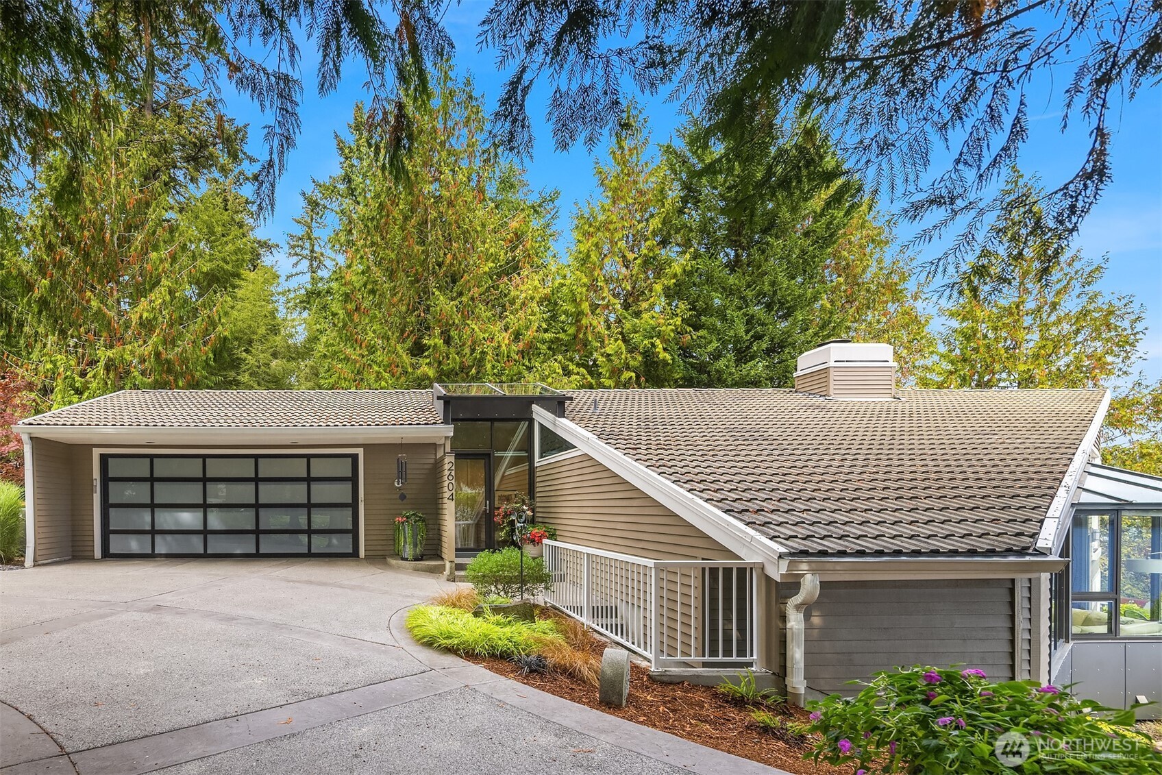 2604 W Lake Sammamish Parkway Property Photo 36
