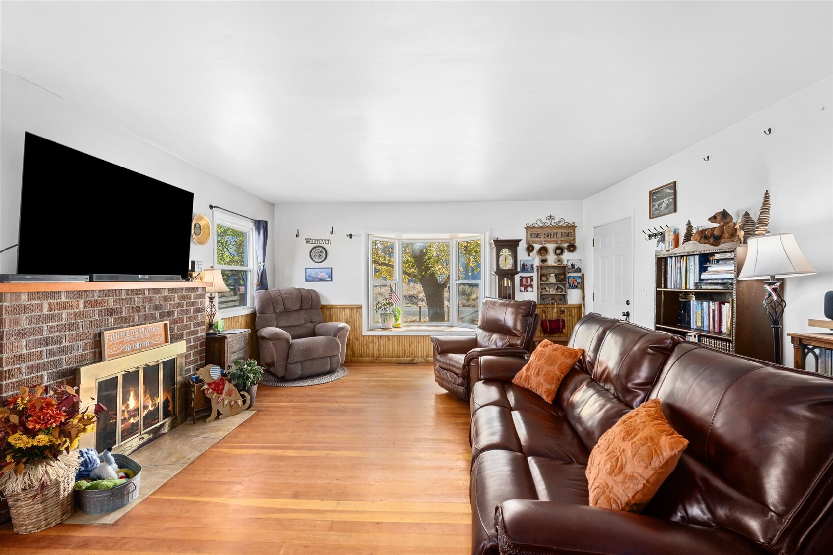 23139 Lowe Road Property Photo 7