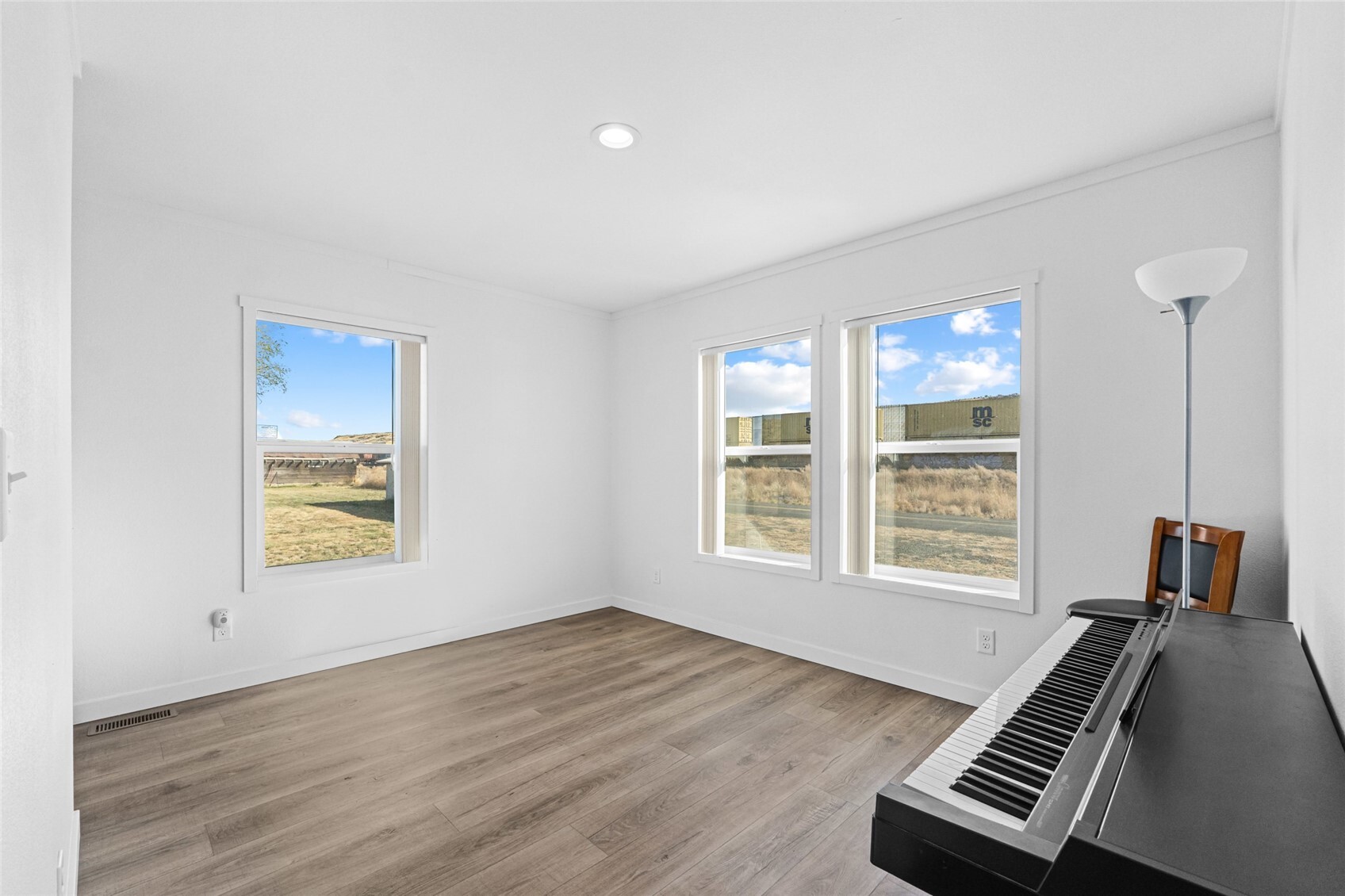 23139 Lowe Road Property Photo 33