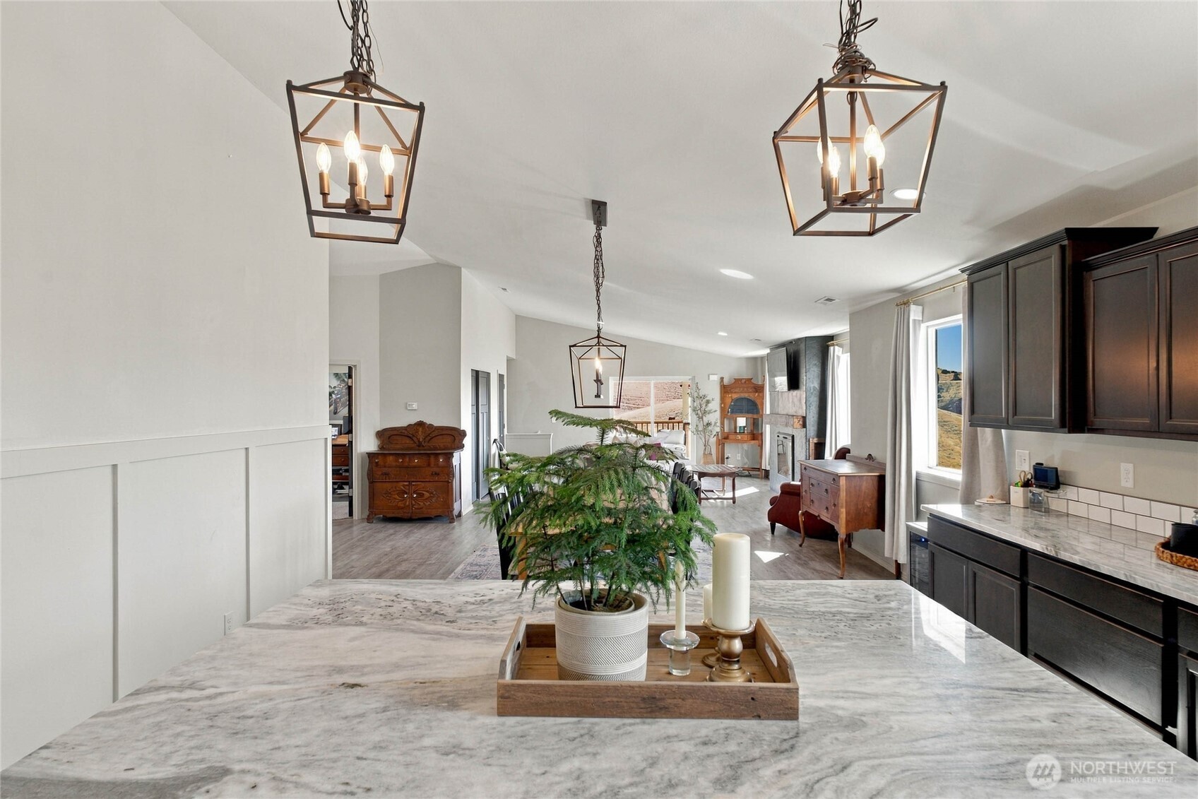 70 Hill Range Lane Property Photo 14