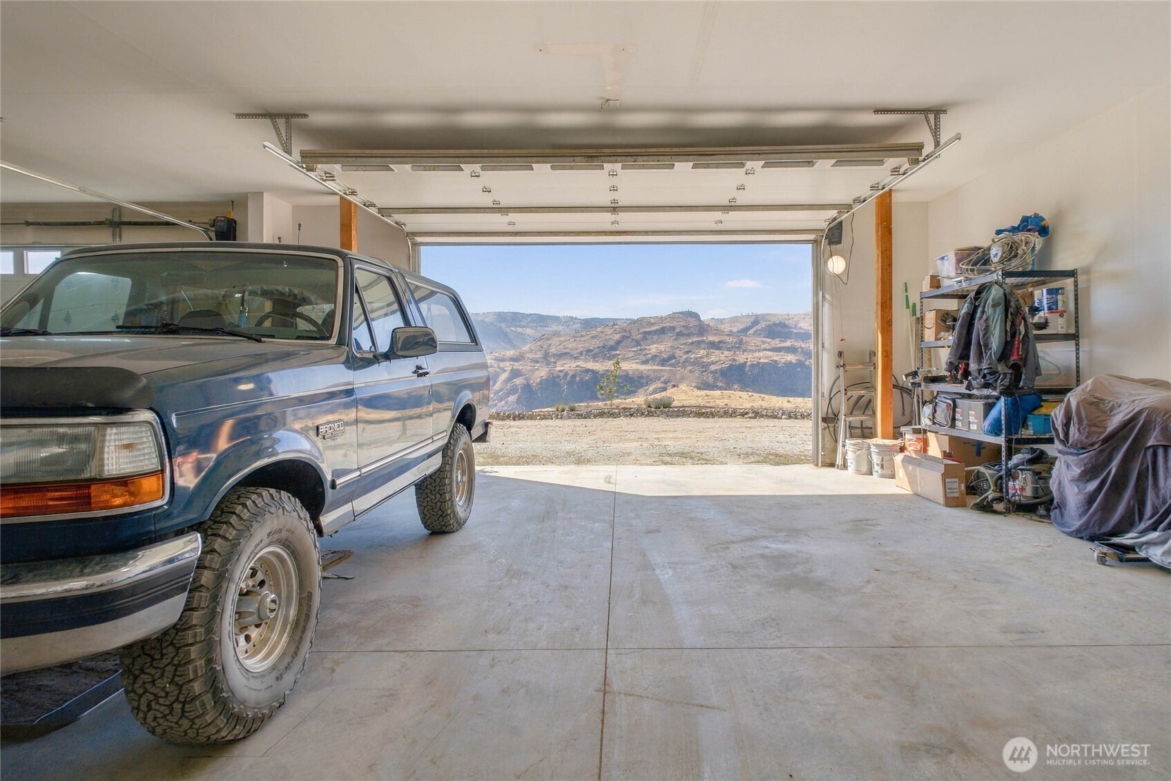 70 Hill Range Lane Property Photo 27