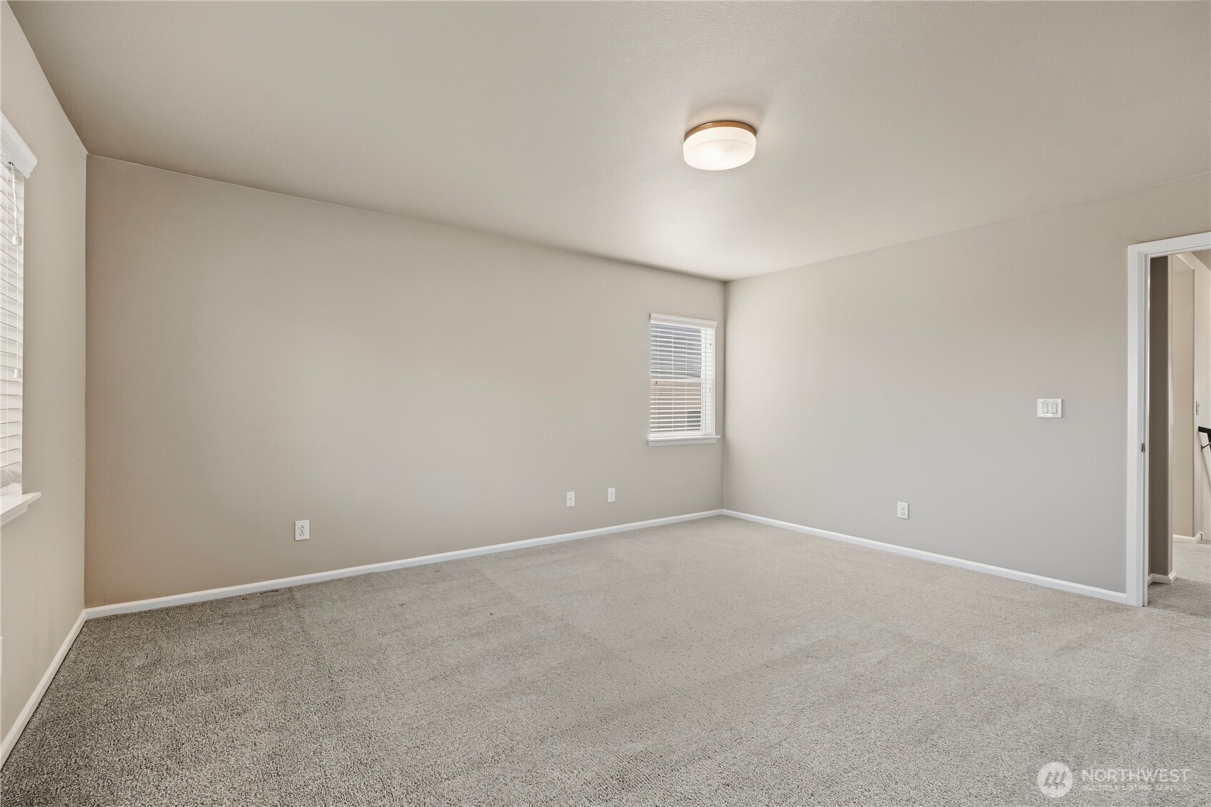 6364 S 301st Street Property Photo 23