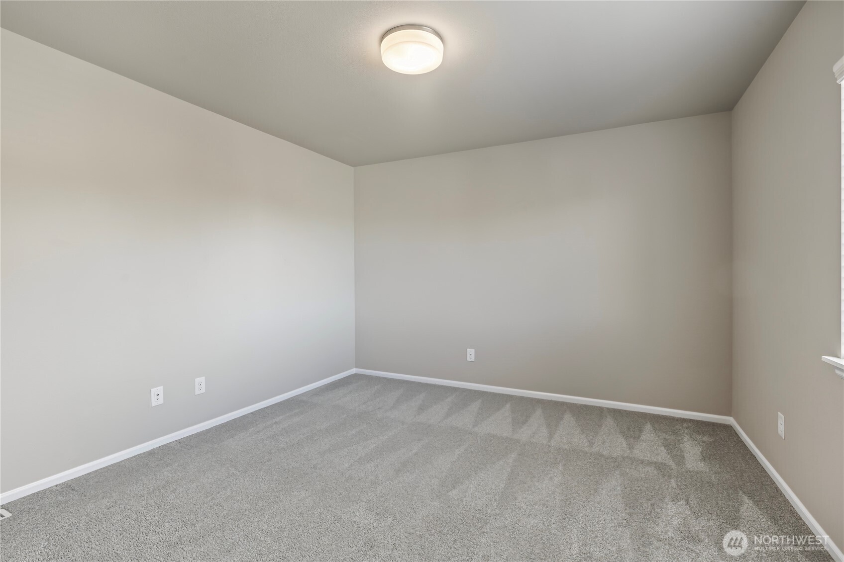 6364 S 301st Street Property Photo 32
