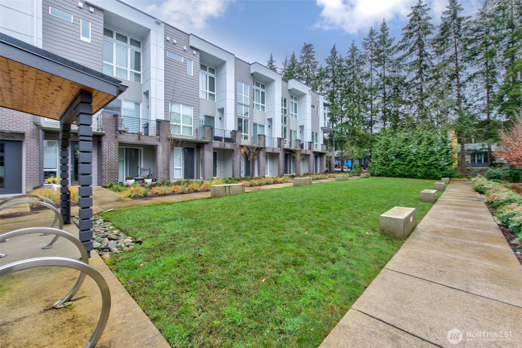 1118 124th Ct G2 Property Photo 19