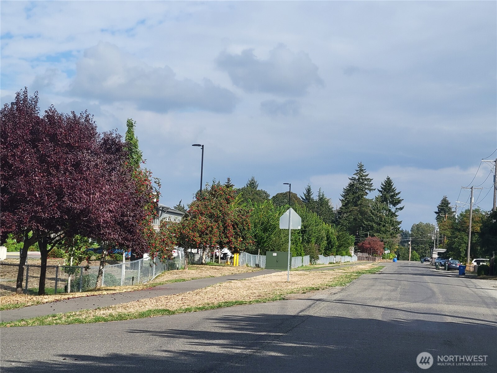 774 132nd Street Property Photo 4