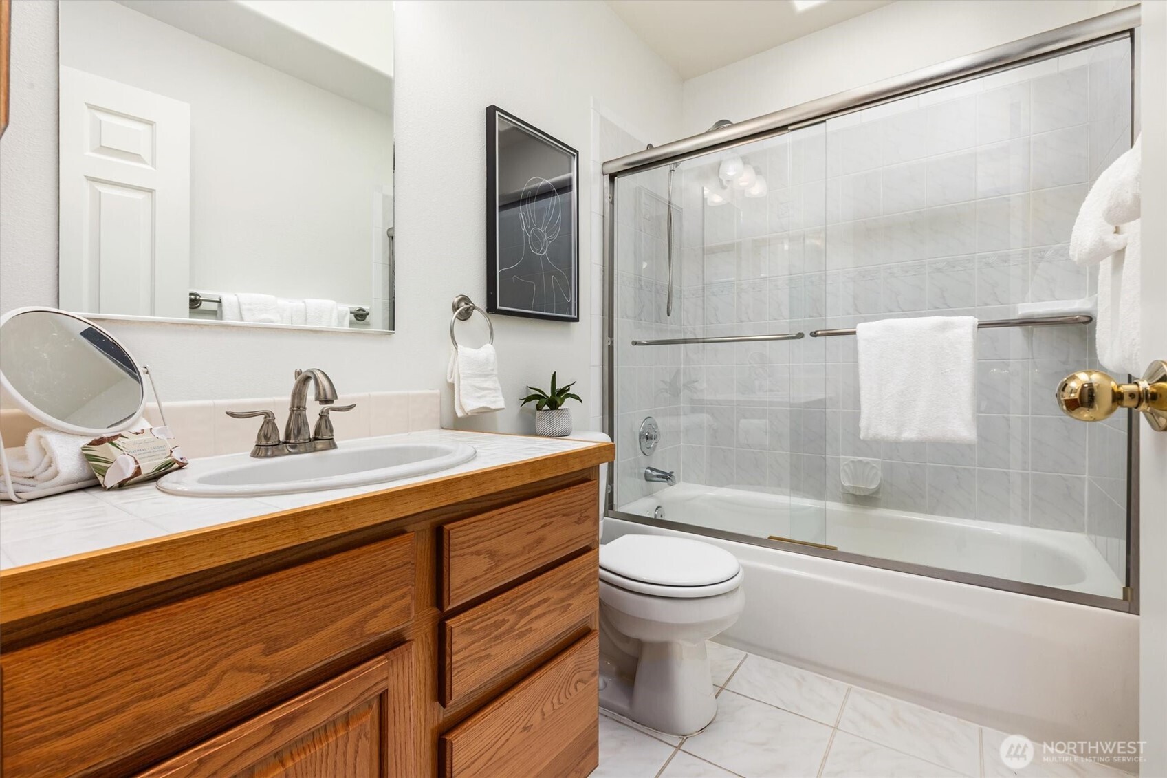 14118 Beverly Park Road B Property Photo 22