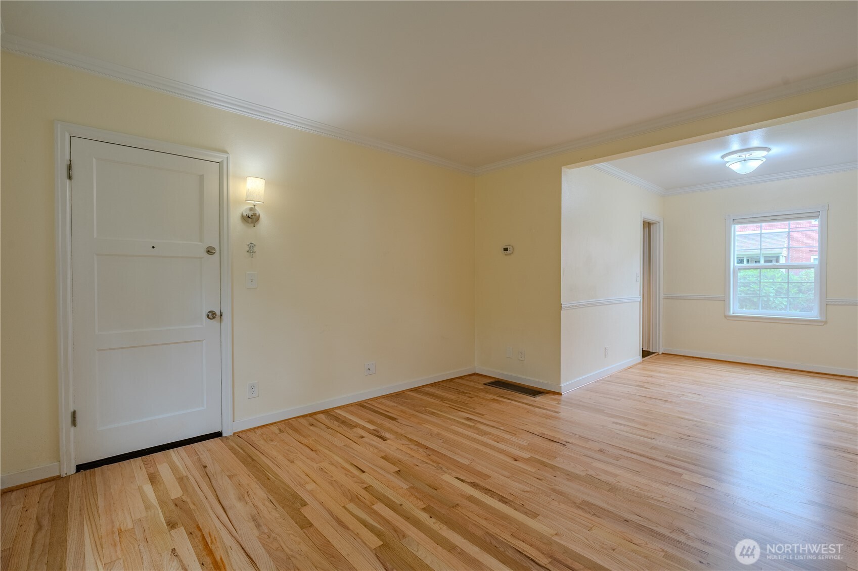 306 E 12th Street C Property Photo 7