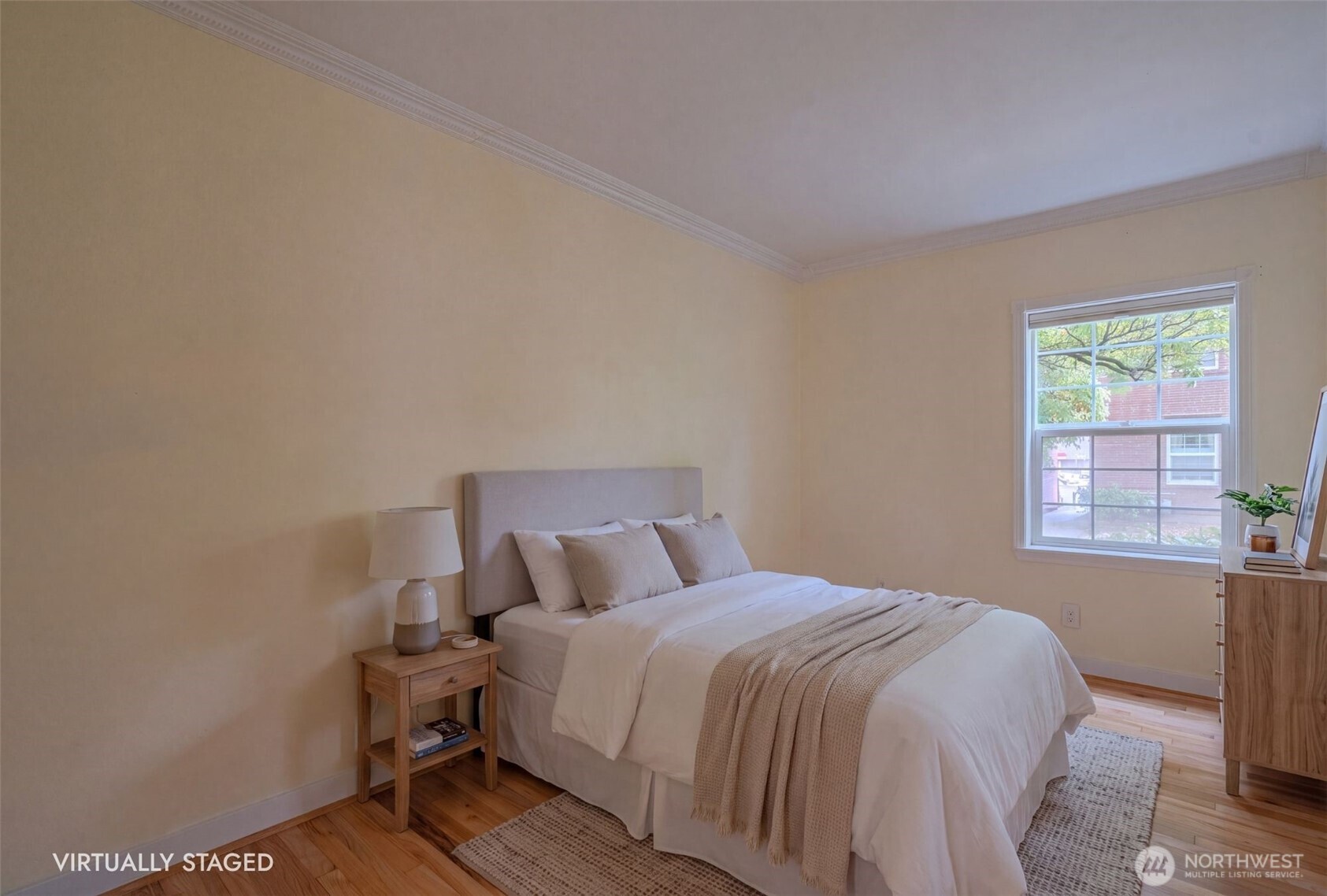 306 E 12th Street C Property Photo 20