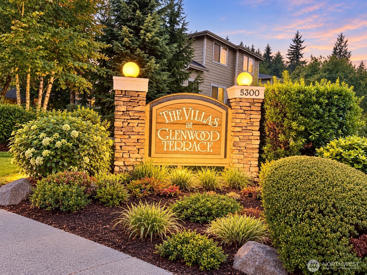 5300 Glenwood Avenue M-1 Property Photo 4