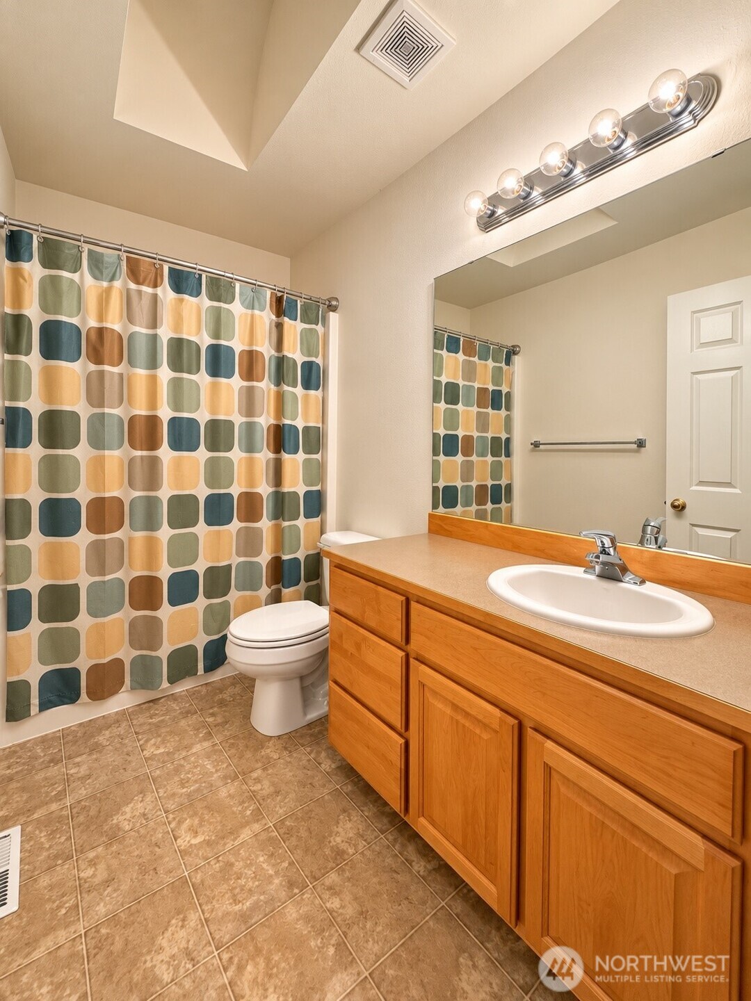 5300 Glenwood Avenue M-1 Property Photo 25