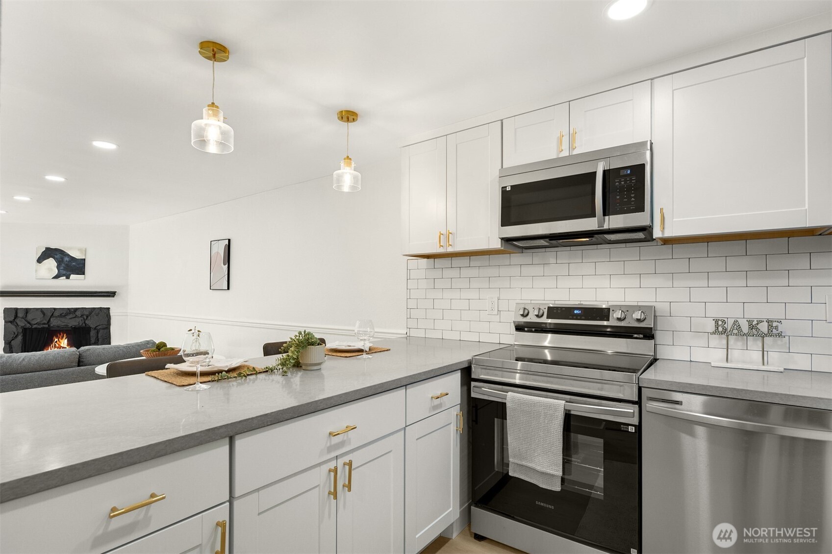 14527 Ne 40th Street G104 Property Photo 5