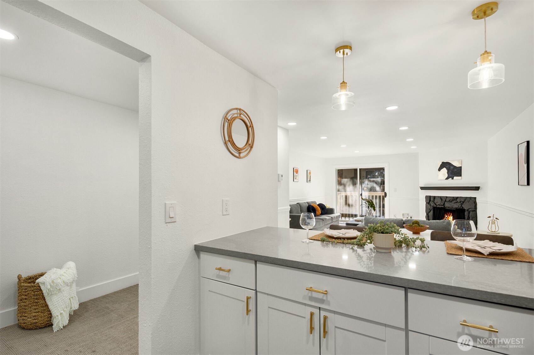 14527 Ne 40th Street G104 Property Photo 6