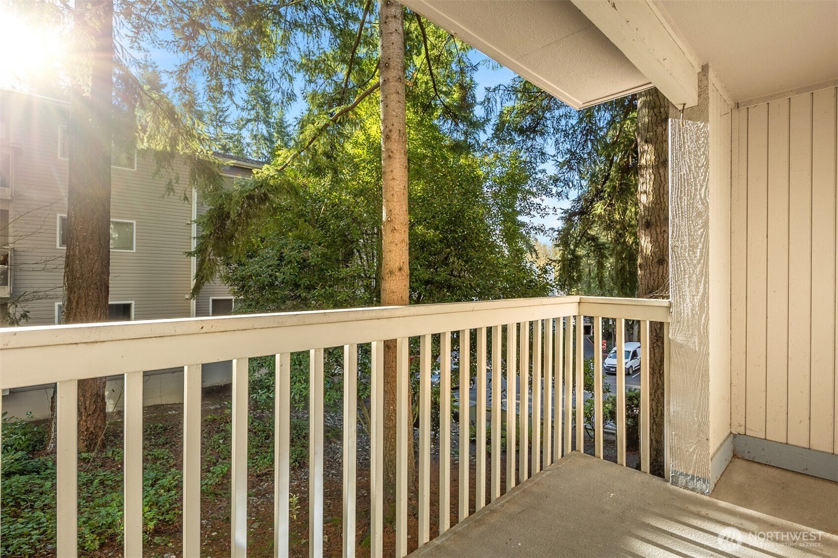 14527 Ne 40th Street G104 Property Photo 17