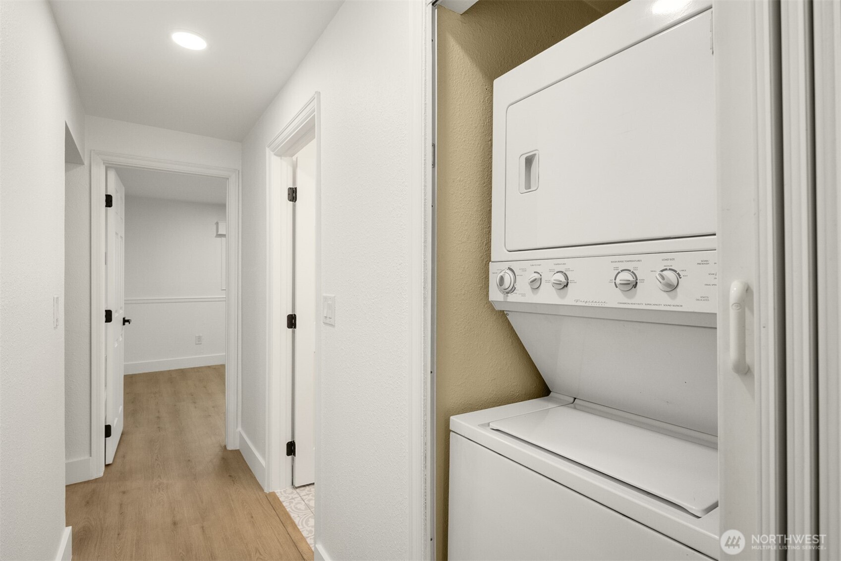 14527 Ne 40th Street G104 Property Photo 21