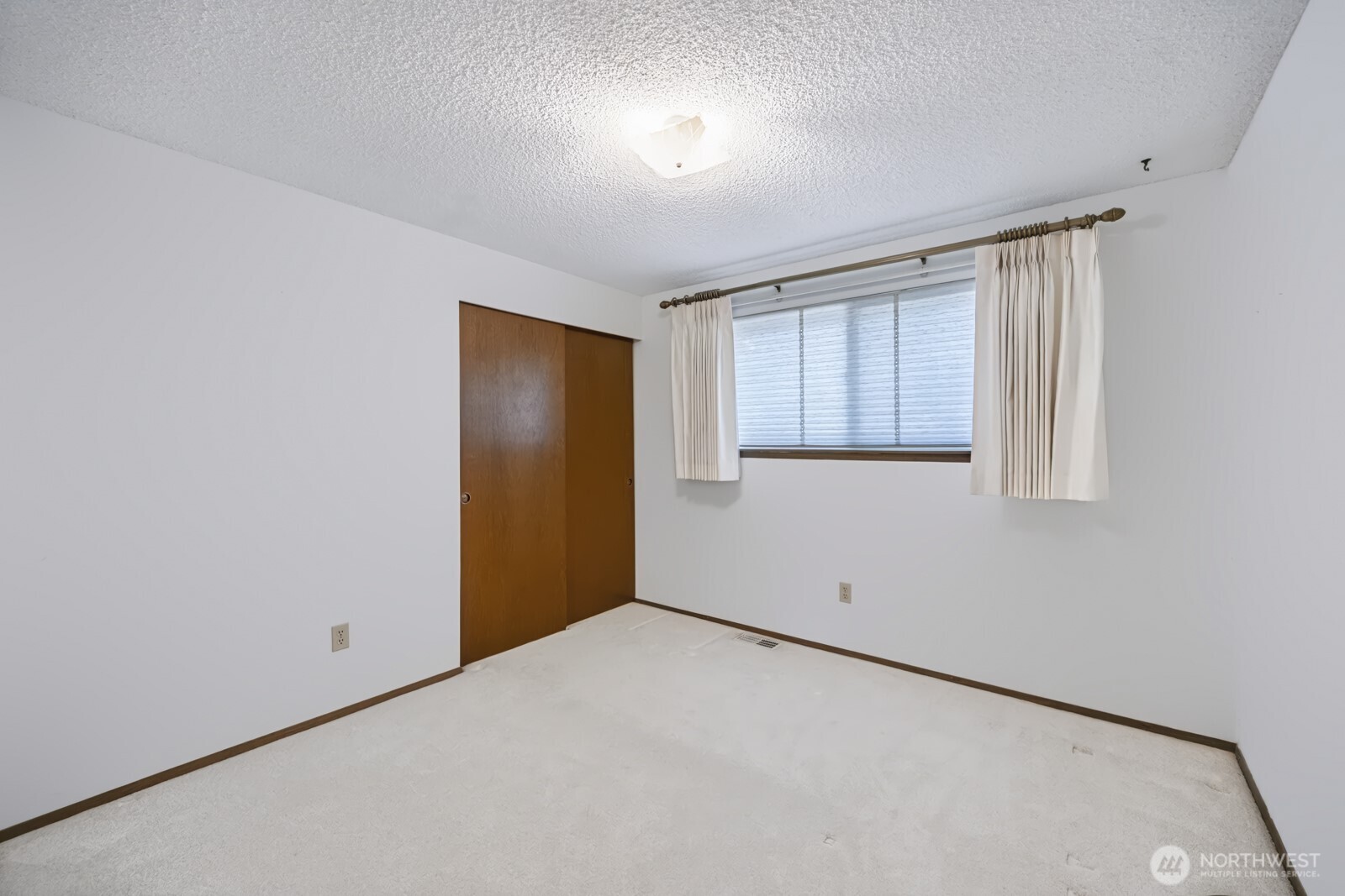 2118 S Crestmont Drive Property Photo 20