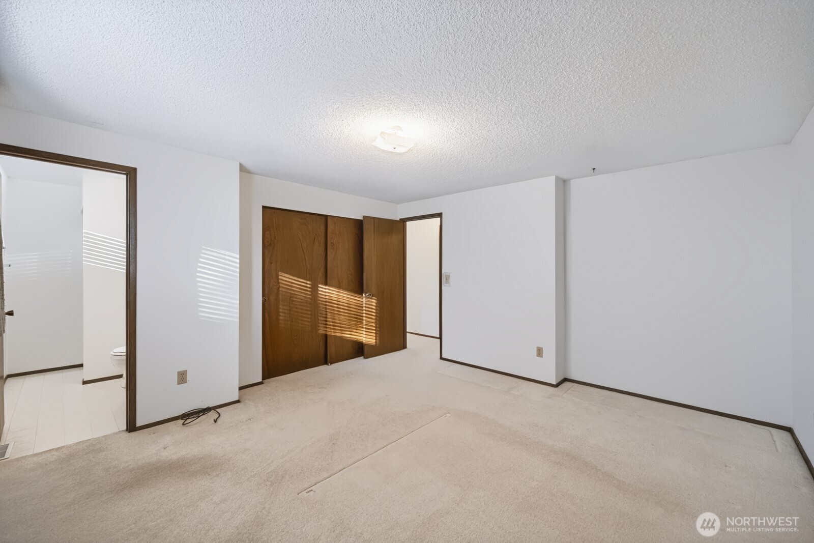 2118 S Crestmont Drive Property Photo 24