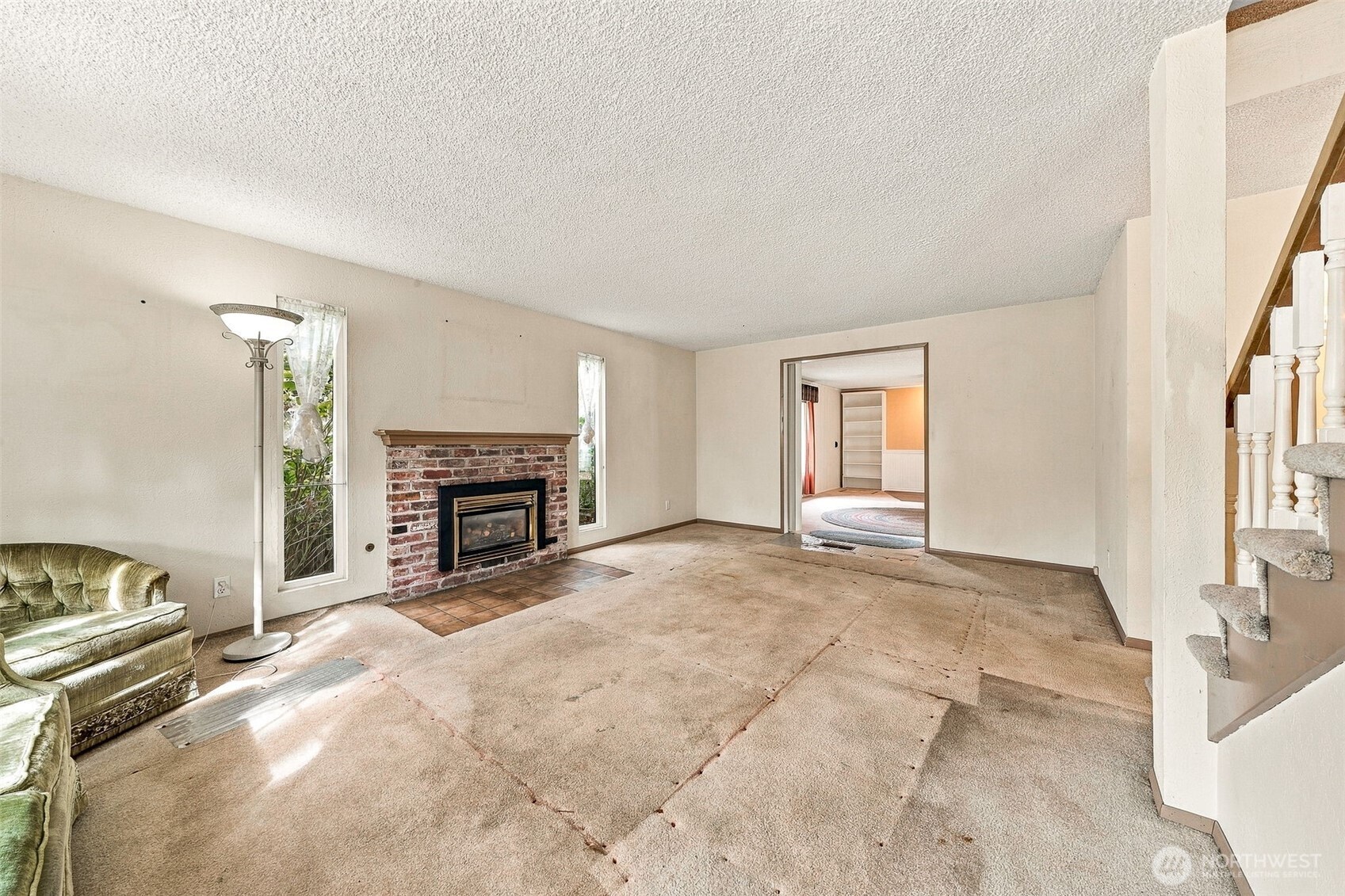 28807 20th Place Property Photo 3