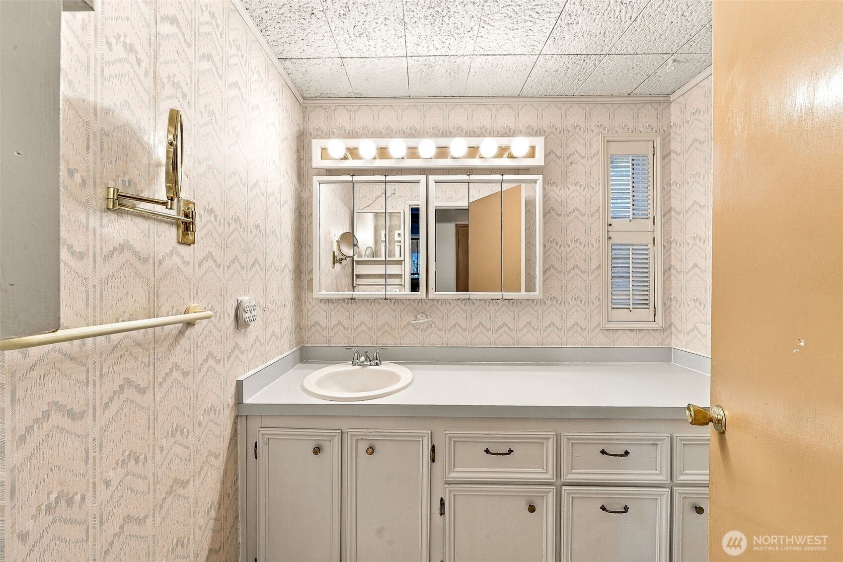 28807 20th Place Property Photo 7