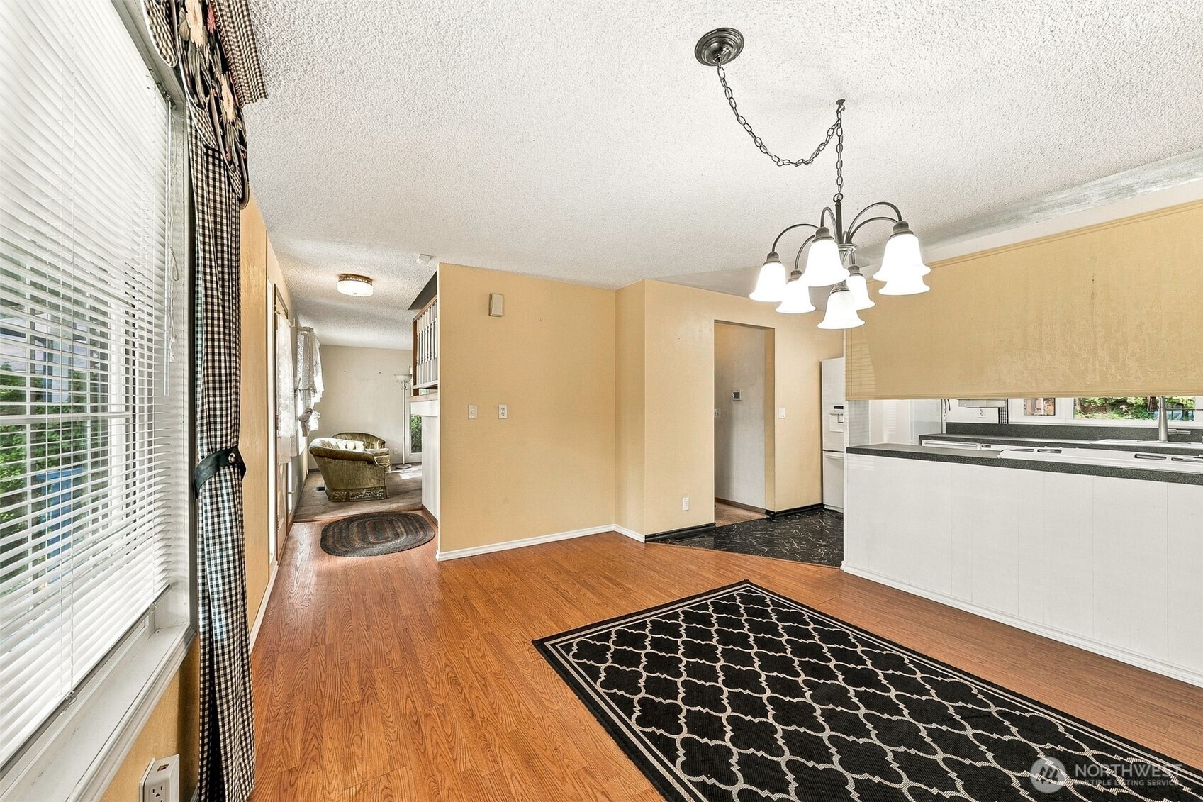 28807 20th Place Property Photo 10