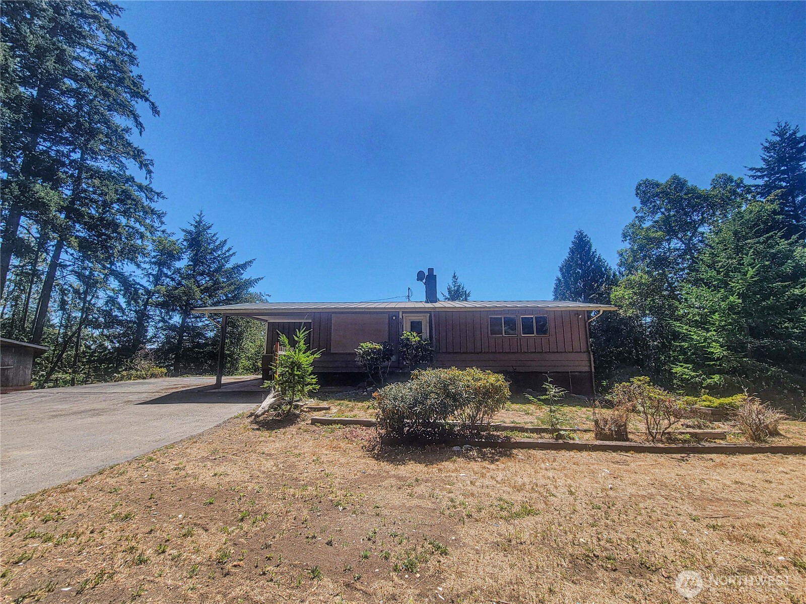 201 Mount Jupiter Road Property Photo 1