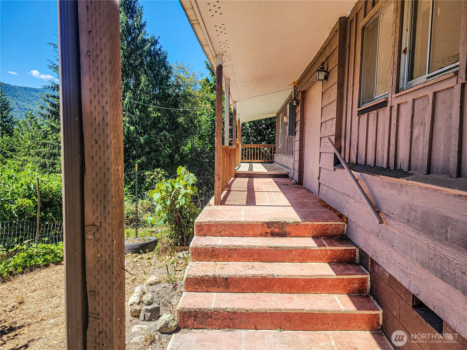 201 Mount Jupiter Road Property Photo 8
