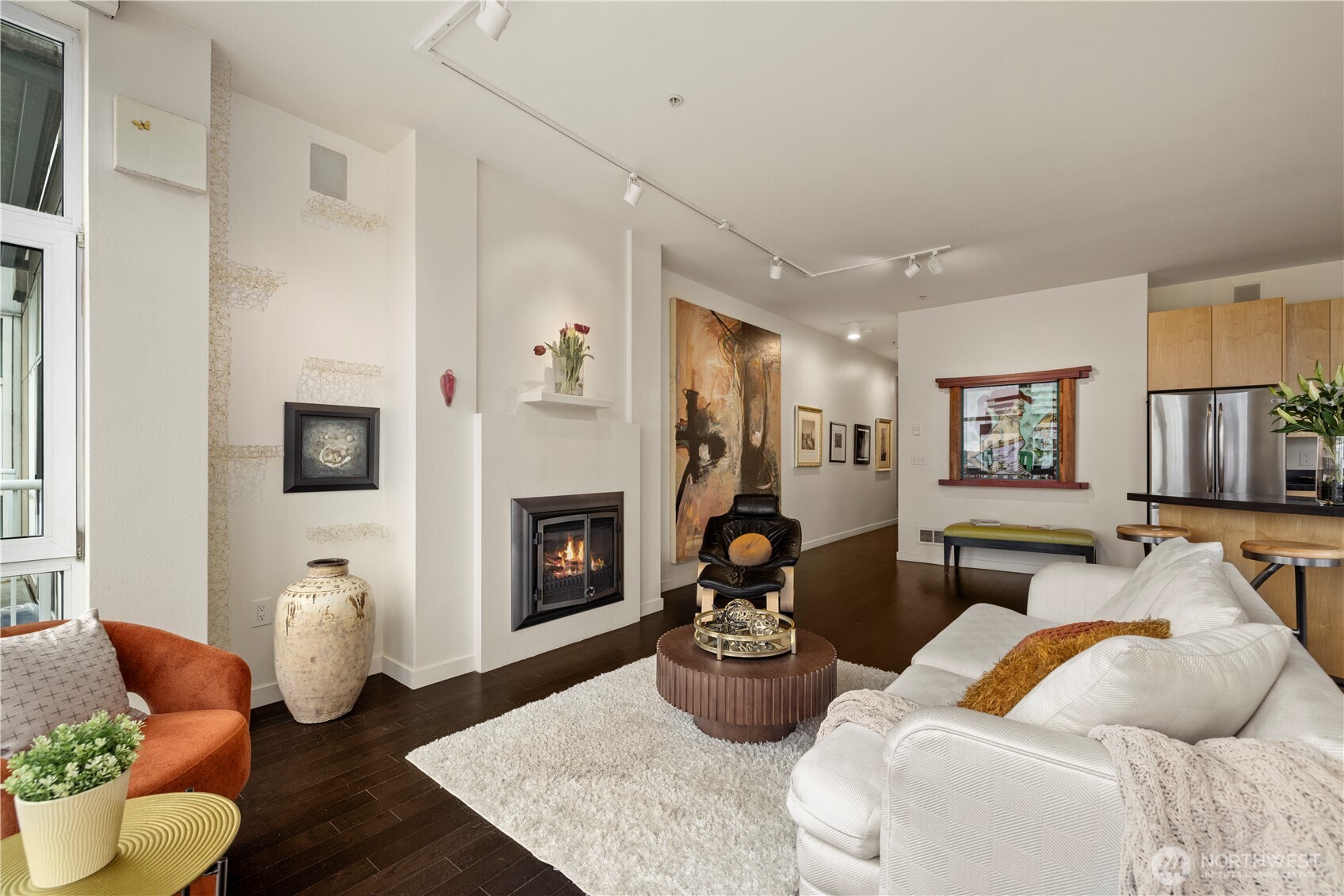 303 E Pike Street 503 Property Photo 11