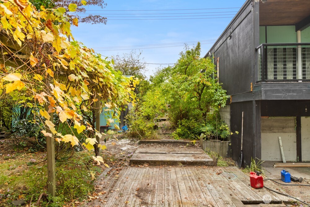 4011 Alameda Avenue Property Photo 34