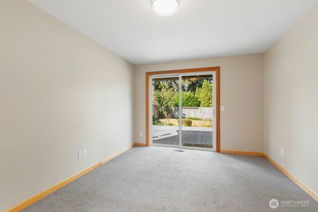 8622 Ne 139th Street Property Photo 16