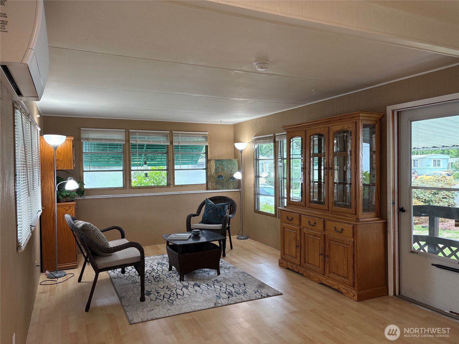 308 Laird Place Property Photo 10