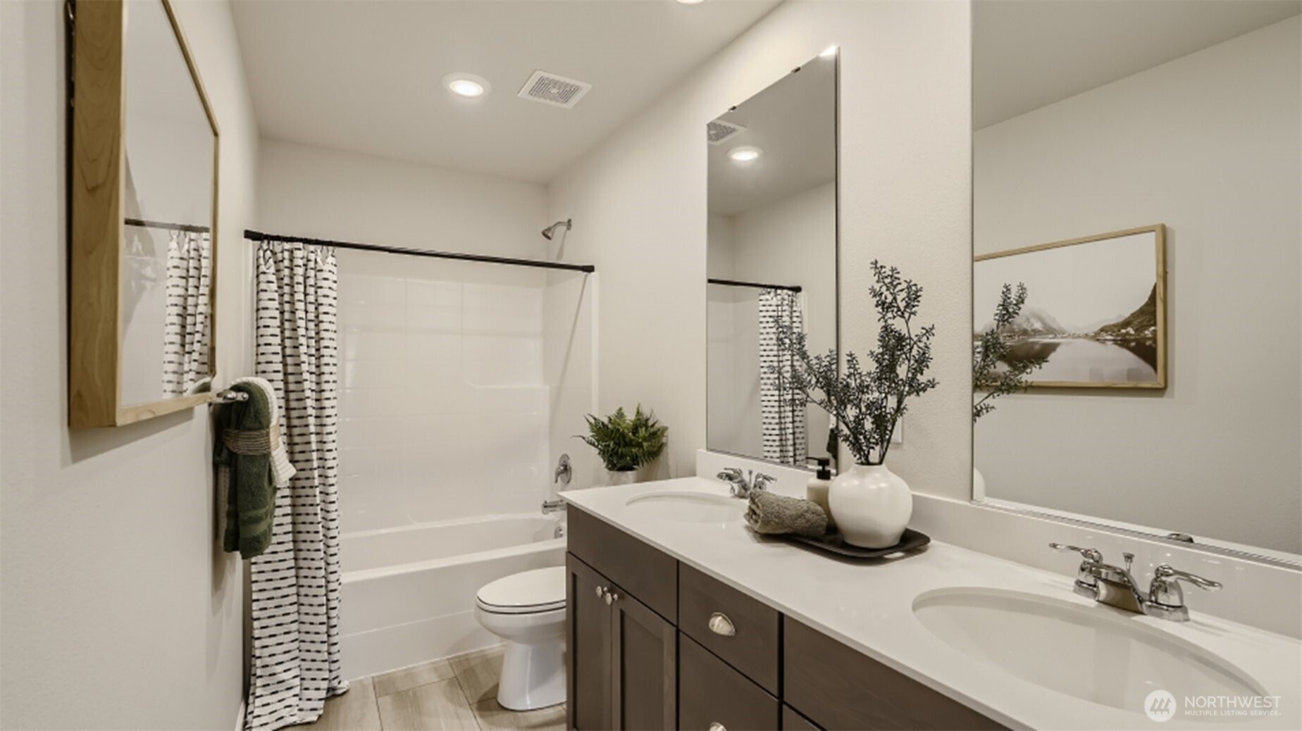 4943 Capilano Lane Property Photo 16