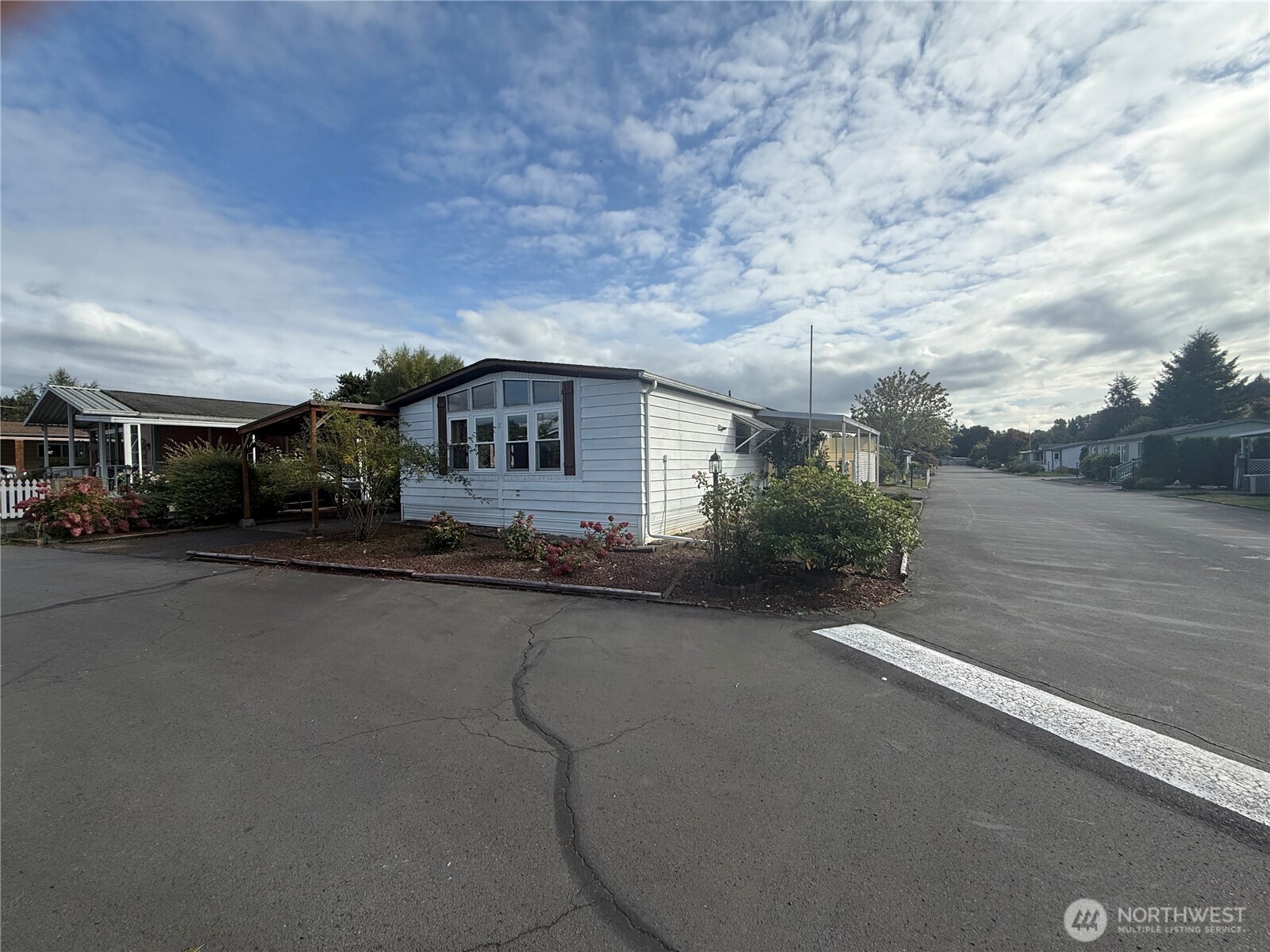 1965 Westside Highway 117 Property Photo 6