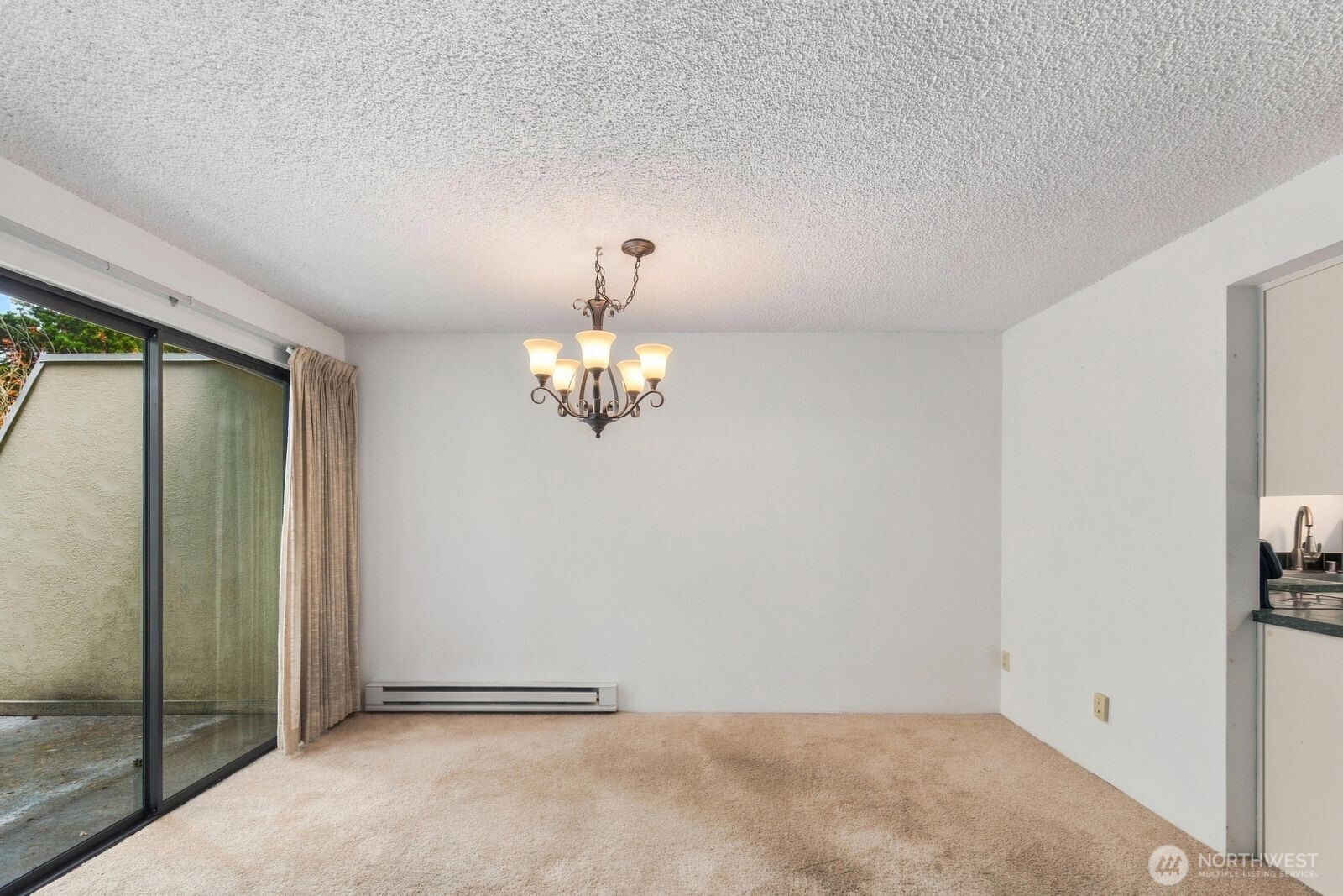 1622 103rd Place L3 Property Photo 10