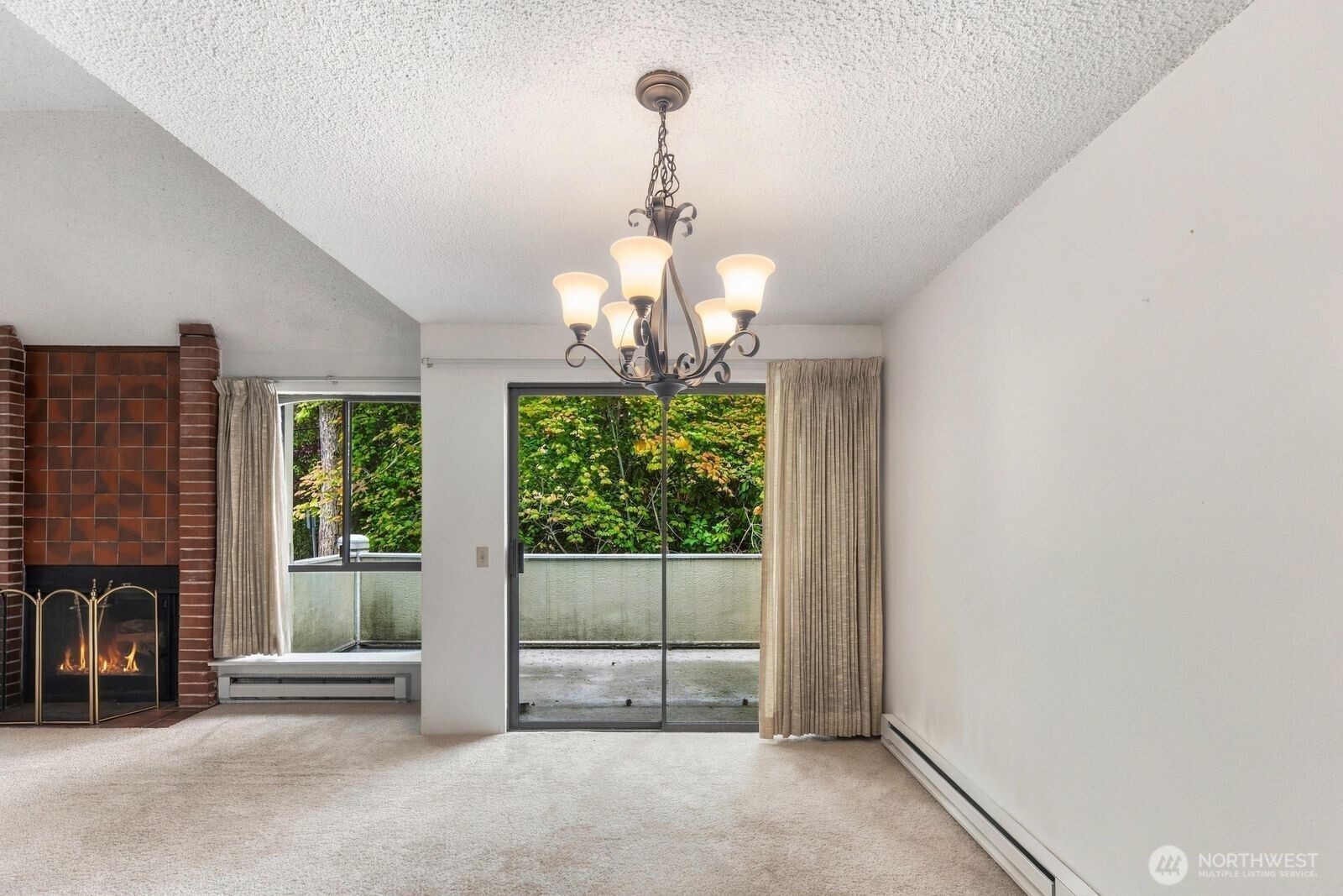 1622 103rd Place L3 Property Photo 11