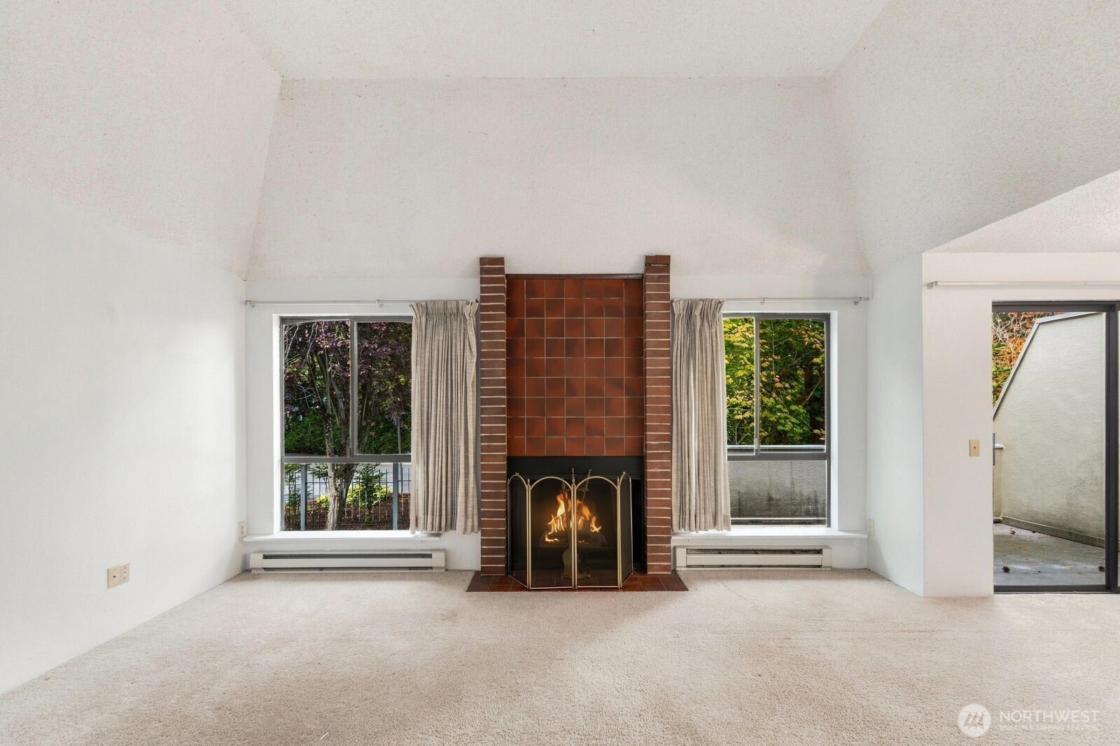 1622 103rd Place L3 Property Photo 15