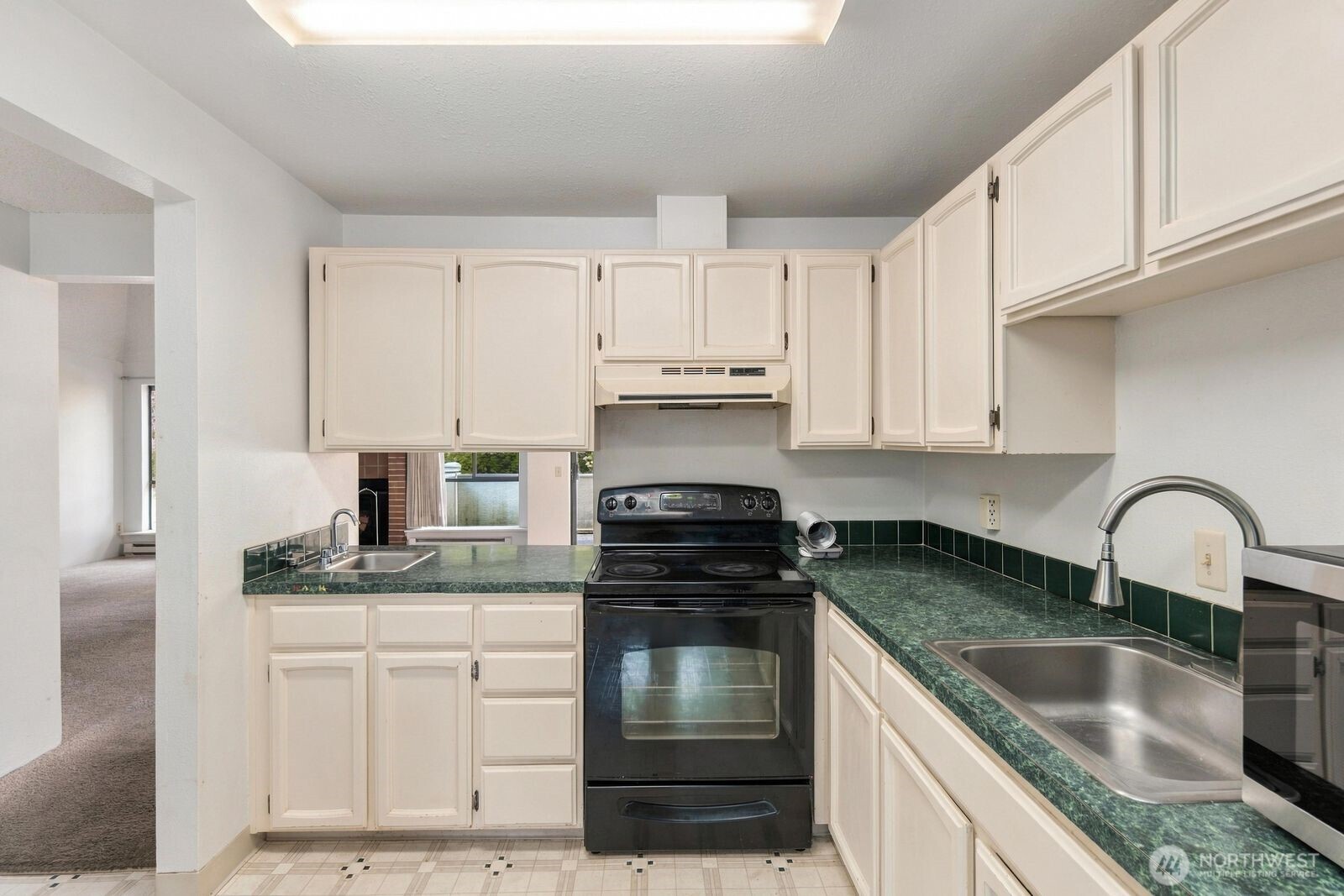 1622 103rd Place L3 Property Photo 21