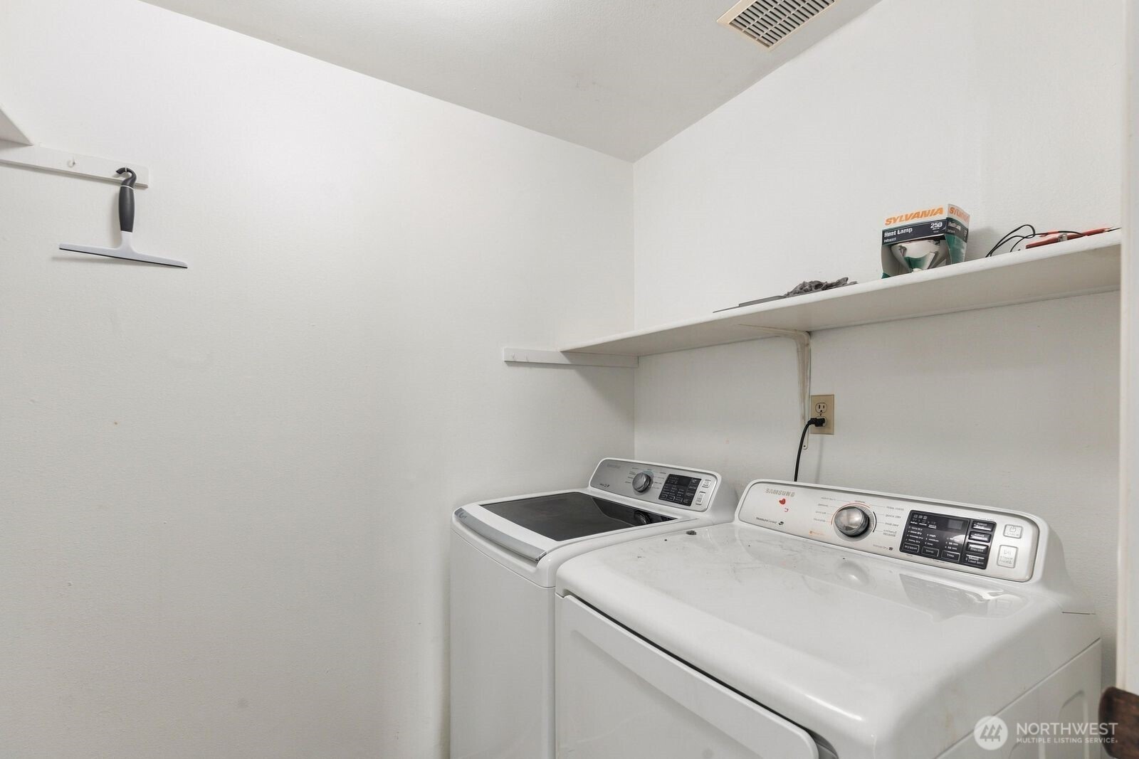 1622 103rd Place L3 Property Photo 30