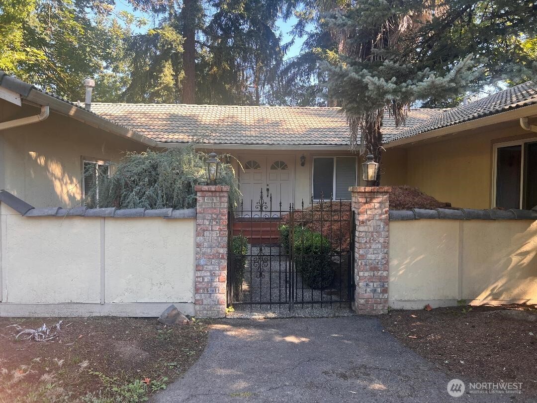 9222 S 198 Street Ct Property Photo 1