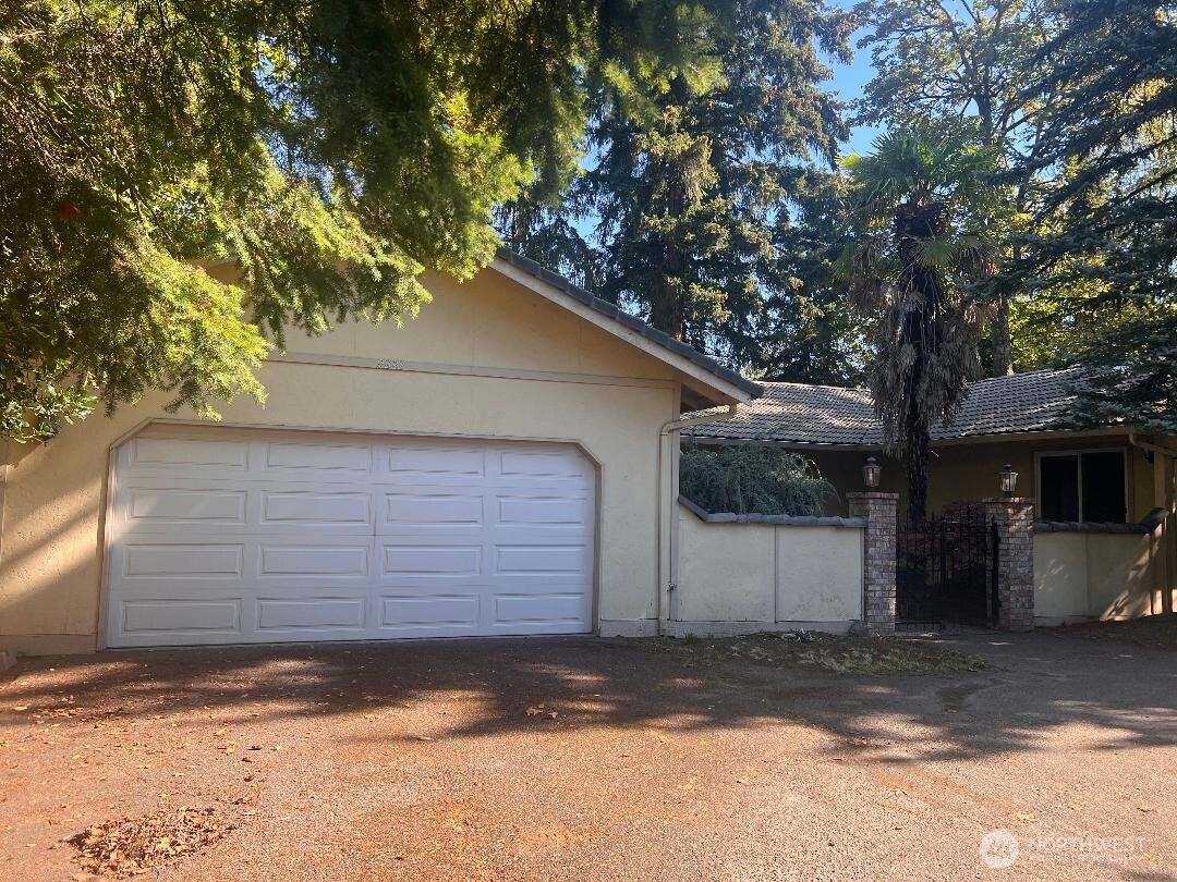 9222 S 198 Street Ct Property Photo 3