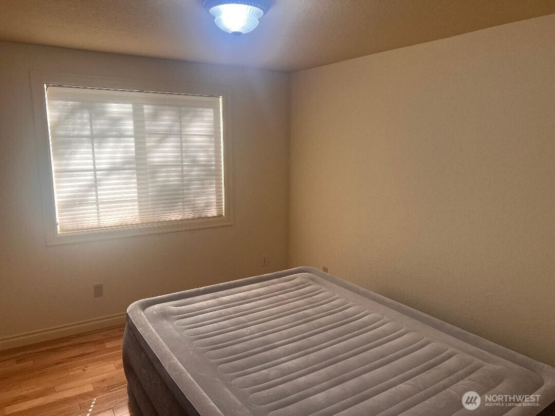 9222 S 198 Street Ct Property Photo 23