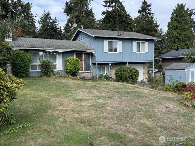 11043 14th Ave Property Photo 1