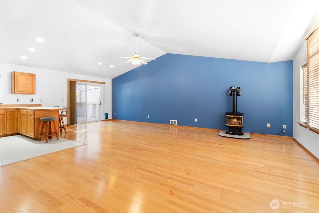 878 Mount Olympus Avenue Property Photo 2