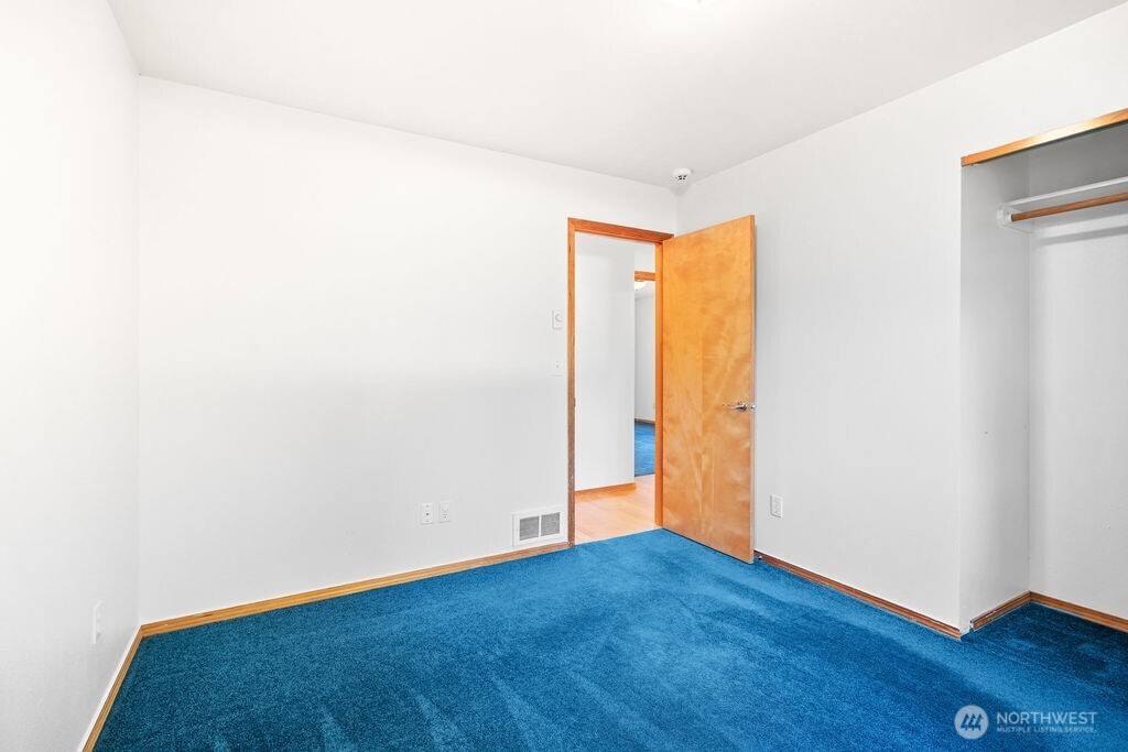 878 Mount Olympus Avenue Property Photo 14