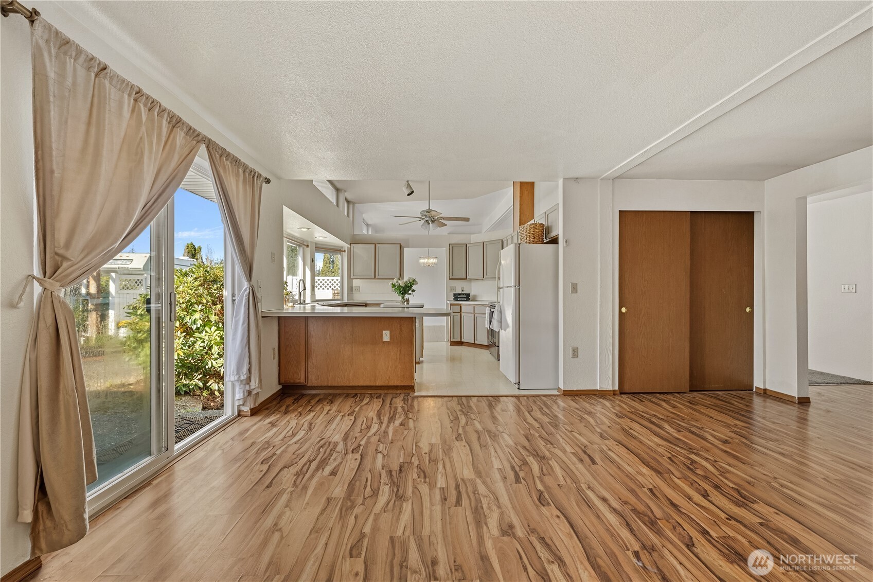 10888 Wilson Lane Property Photo 14