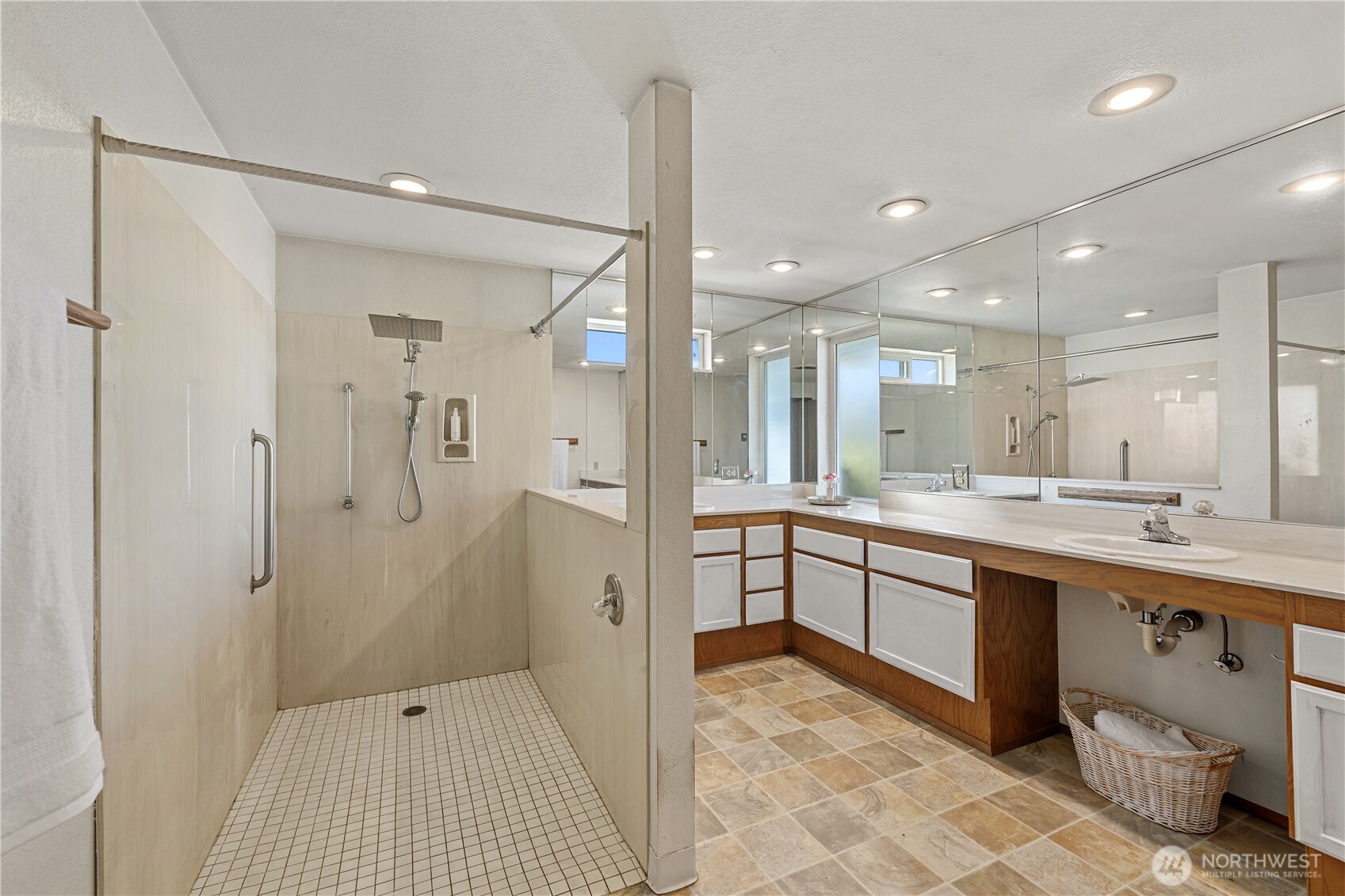 10888 Wilson Lane Property Photo 18