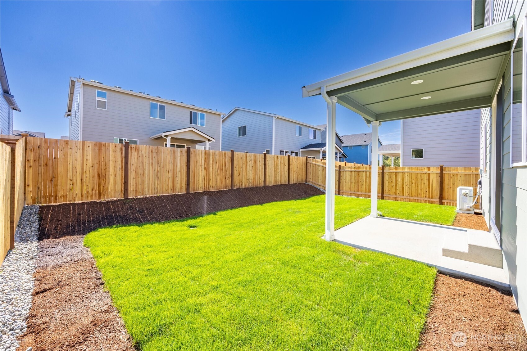 4525 Cirque Street Property Photo 8