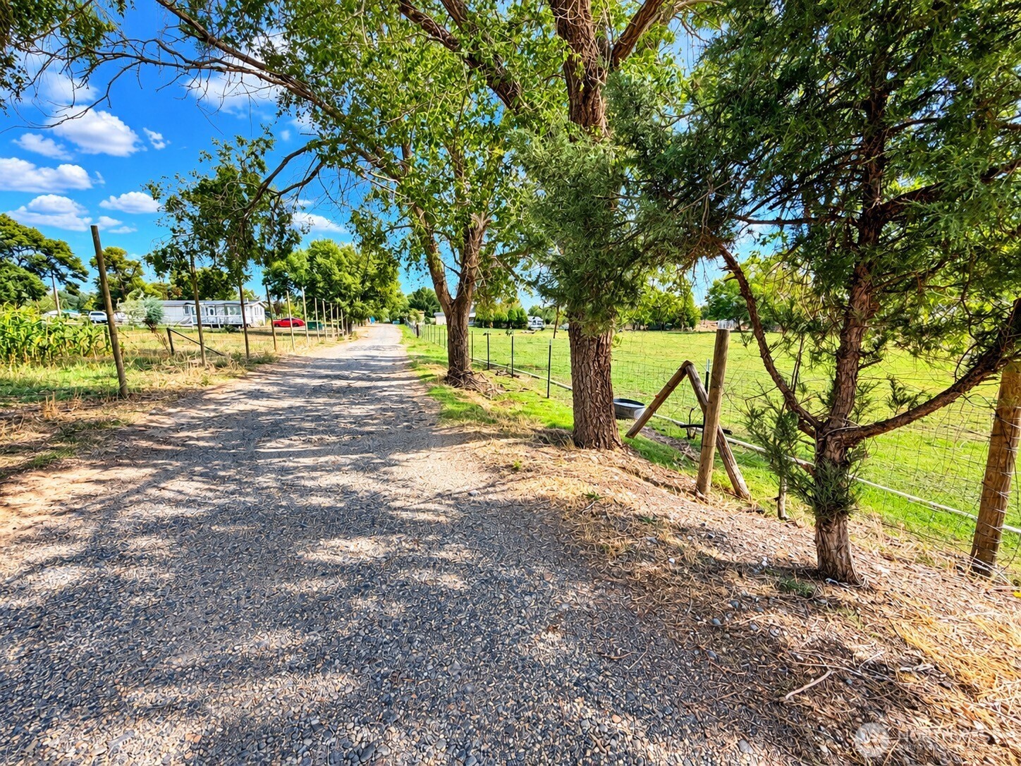 8305 S Missimer Road Property Photo 2