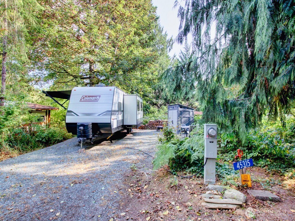 45315 Nika Trail Property Photo 1