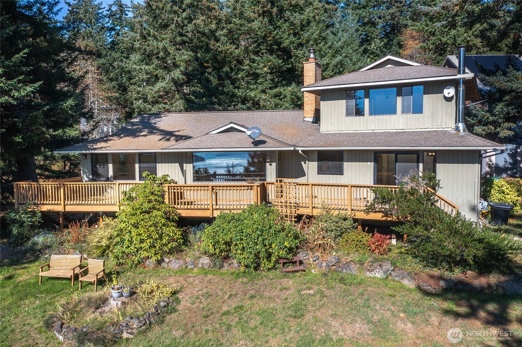 461 Cascade Way Property Photo 2
