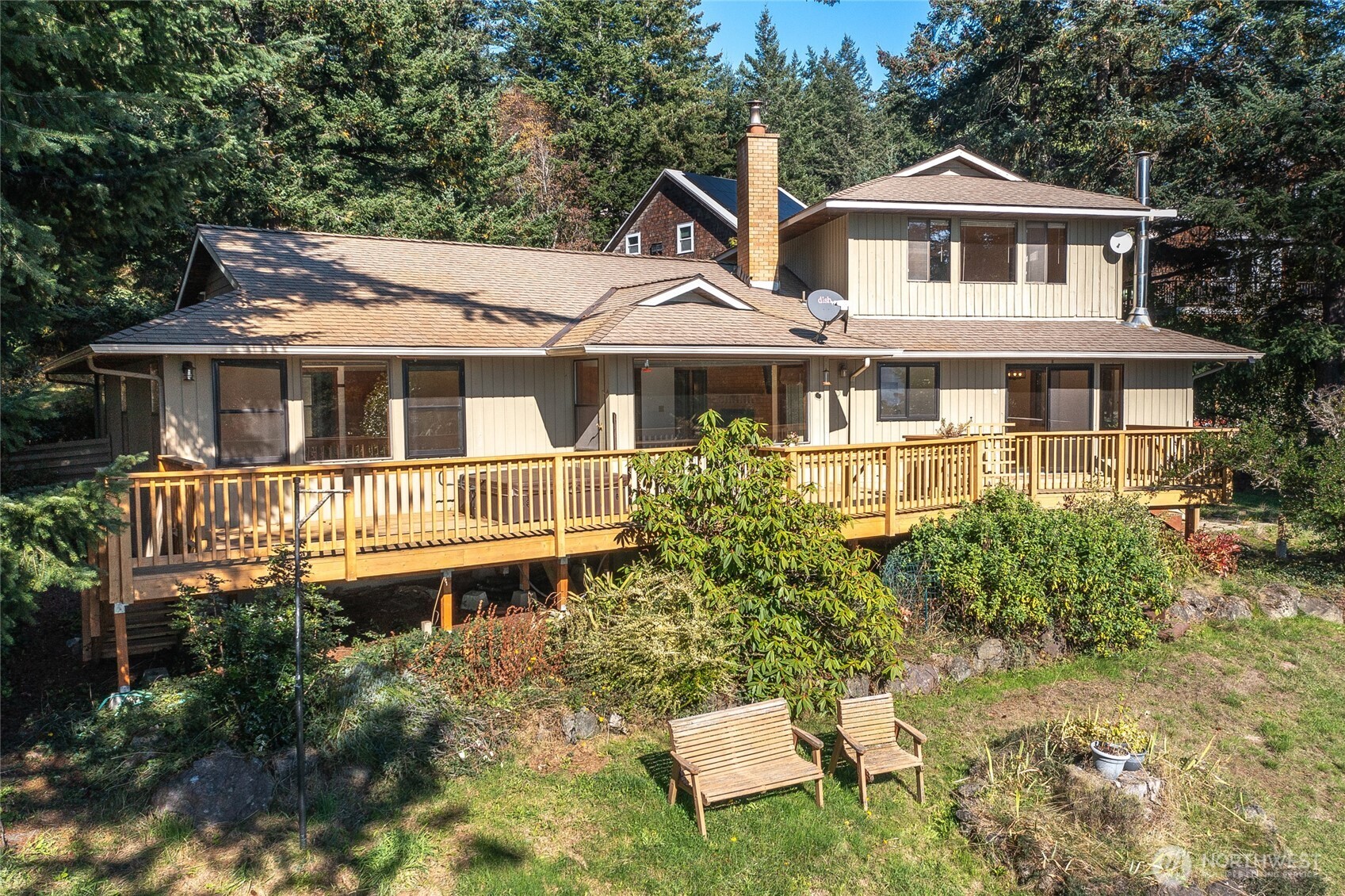 461 Cascade Way Property Photo 5